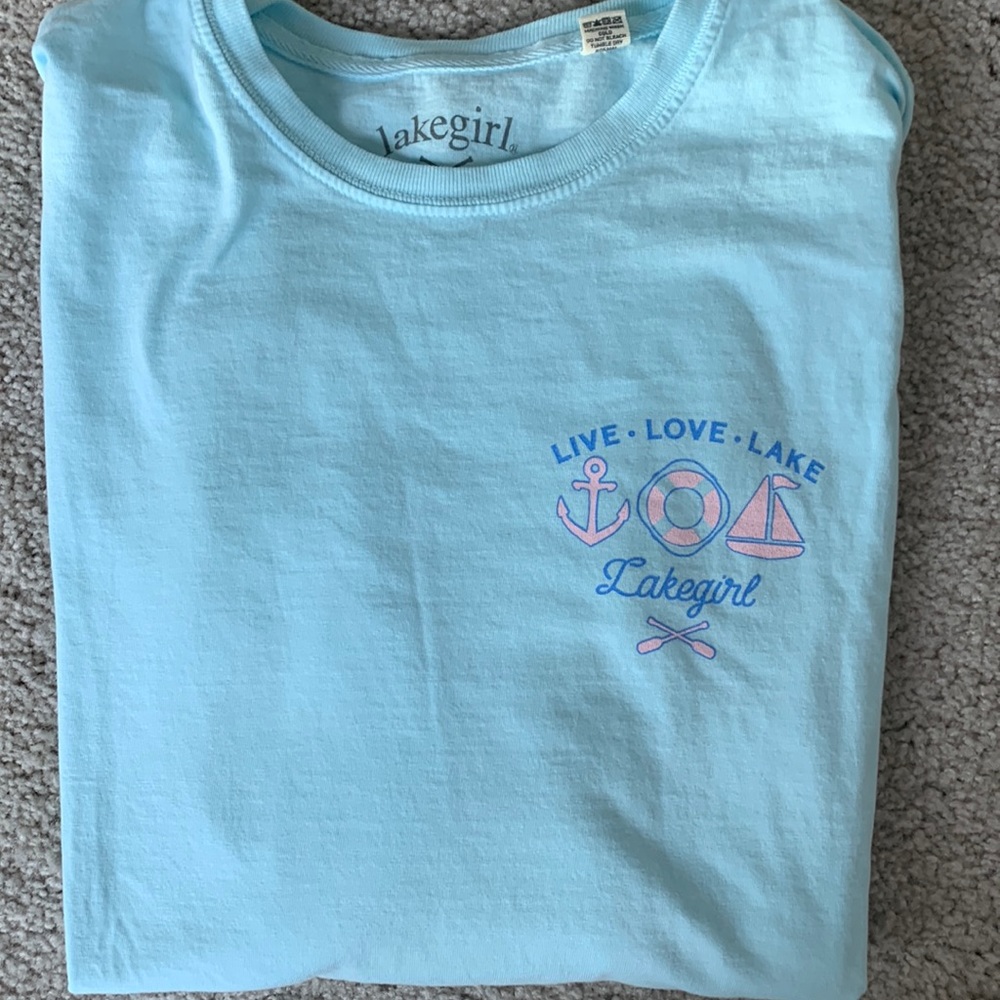Long-sleeved Lakegirl shirt in Medium